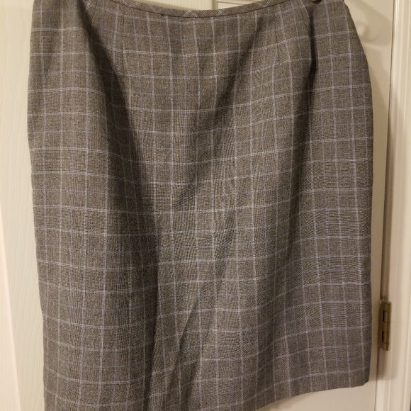 Women's suit set - Picture 6 of 8